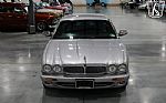 2002 XJ-Series Vanden Plas Thumbnail 37