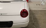 2002 Thunderbird Thumbnail 34