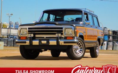 Photo of a 1989 Jeep Grand Wagoneer for sale