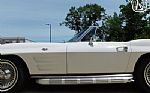 1964 Corvette Convertible Thumbnail 13