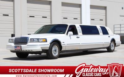 Photo of a 1996 Lincoln Town Car for sale