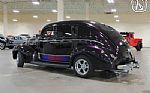 1940 Deluxe Sedan Thumbnail 13