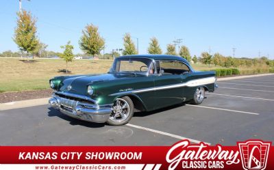 Photo of a 1957 Pontiac Chieftain for sale