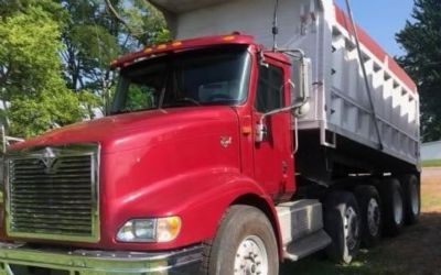 Photo of a 2020 International 9200 Sleeper Semi Truck for sale