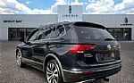 2020 Tiguan Thumbnail 3