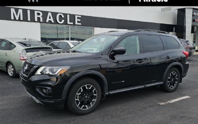 Photo of a 2020 Nissan Pathfinder SL for sale