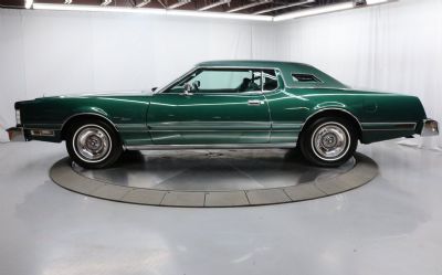 Photo of a 1976 Ford Thunderbird for sale