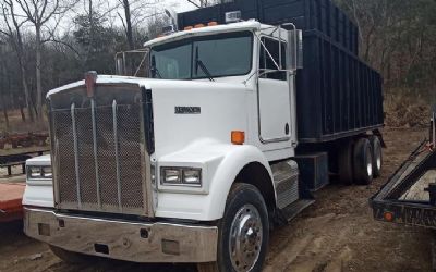 1984 Kenworth W900 Grapple Truck