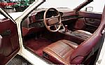 1985 944 Thumbnail 4