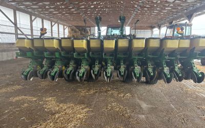 1997 John Deere 1780 12-23 ROW Conservation Planter 