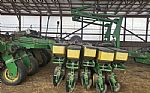 1997 1780 12-23 Row Conservation Planter Thumbnail 2