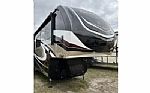 2021 Solitude 390RK-R Thumbnail 3