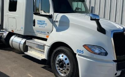 2025 International LT Conventional Sleeper Semi