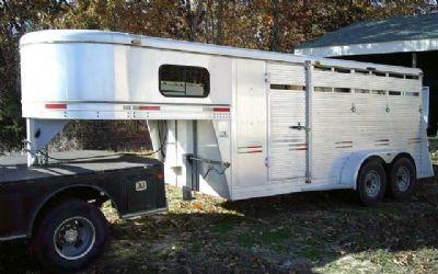 Photo of a 1991 WW 3 Horse Slant 2008 Trailer for sale