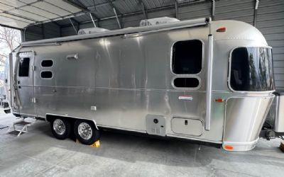 Photo of a 2024 Airstream International 25FB Twin Travel Trailer for sale