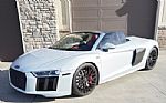 2017 R8 5.2 quattro V10 Spyder Thumbnail 1
