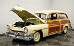 1951 Woody Wagon restomod Thumbnail 37