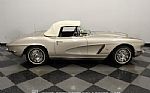1962 Corvette Convertible Thumbnail 12