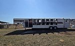 1986 9 Horse Trailer Thumbnail 30
