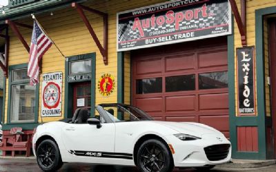 Photo of a 2020 Mazda MX-5 Miata Convertible for sale