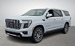 2026 Yukon XL Thumbnail 2