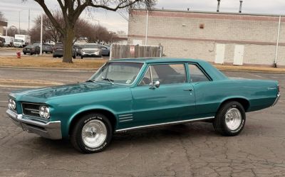 Photo of a 1964 Pontiac Tempest for sale