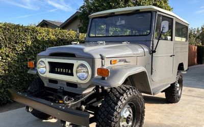 1970 Toyota FJ-43 Land Cruiser 