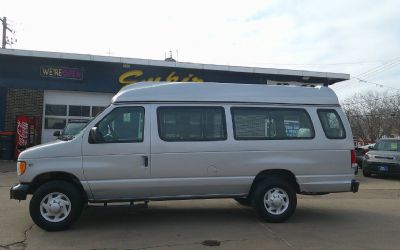 1997 Ford E-350 XL 3DR Club Wagon Extended Passenger Van