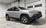 2015 Cherokee Trailhawk Thumbnail 2