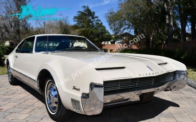 1966 Oldsmobile Toronado 