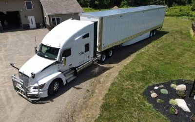 Photo of a 2022 Kenworth T680 And 2023 Stoughton 53X102 DRY Van Trailer for sale