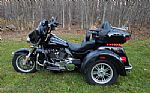 2021 Tri Glide Ultra Thumbnail 1