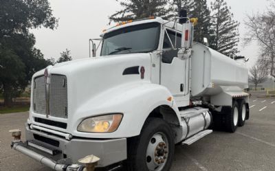2012 Kenworth T440 Water Tank Truck