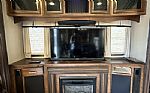 2016 Solitude 375RE Thumbnail 39