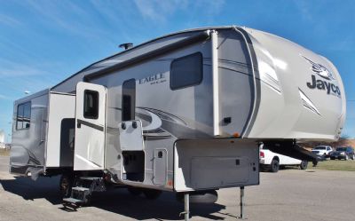 Photo of a 2019 Jayco Eagle HTX 27SGX 5TH Wheel Trailer for sale