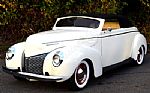 1940 Eight Thumbnail 2