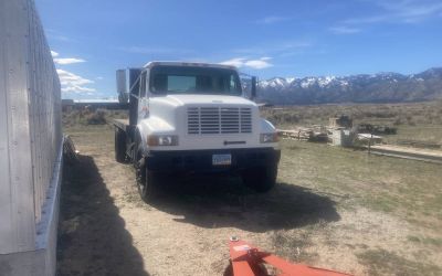 Photo of a 1999 International S4900 for sale