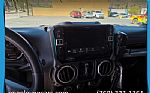2017 Wrangler Unlimited Thumbnail 25