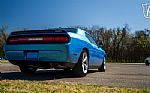 2010 Challenger SRT-8 Thumbnail 19