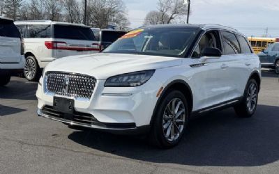 Photo of a 2022 Lincoln Corsair SUV for sale