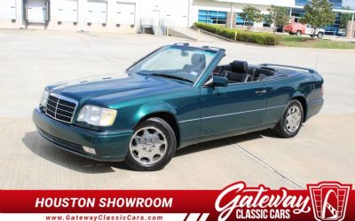 Photo of a 1994 Mercedes-Benz E320 Convertible for sale