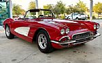 1961 Corvette Thumbnail 4