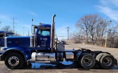 Photo of a 2017 Peterbilt 389 Day Cab for sale