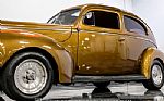 1940 Deluxe Tudor Sedan Thumbnail 21