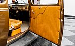 1940 Deluxe Tudor Sedan Thumbnail 64