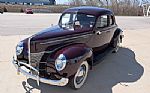 1940 Deluxe Thumbnail 2