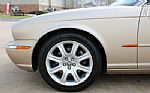 2005 XJ8L Thumbnail 32