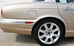 2005 XJ8L Thumbnail 65