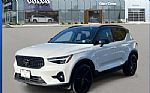 2026 XC40 Thumbnail 2
