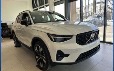 Photo of a 2025 Volvo XC40 SUV for sale